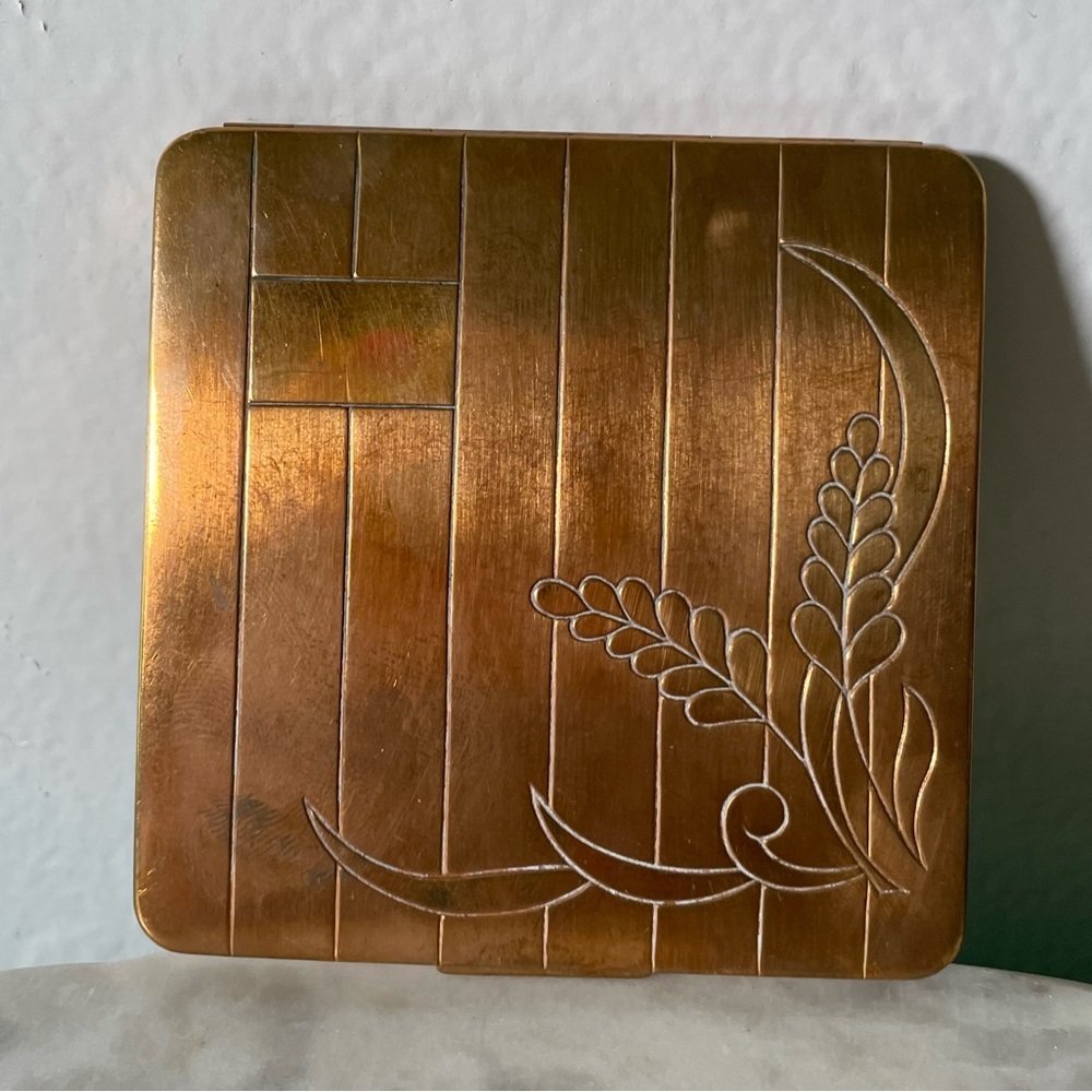 Vintage Gold Plated Ritz Makeup Compact With Mirror and Original Puff
